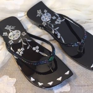 Japanese modern wooden lacquered GETA